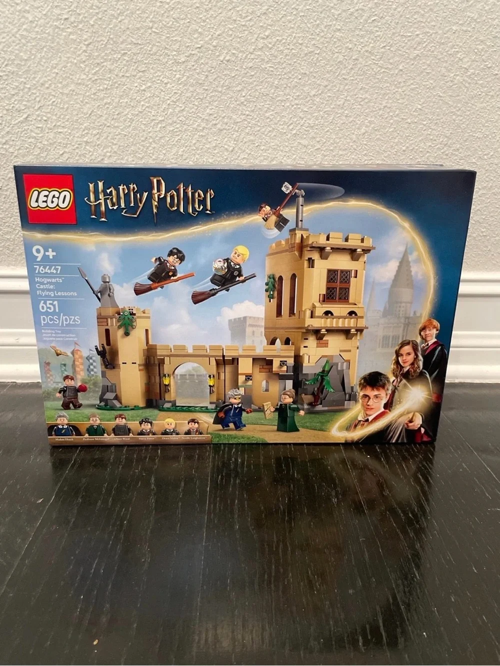 LEGO Harry Potter Hogwarts Castle: Flying Lessons
